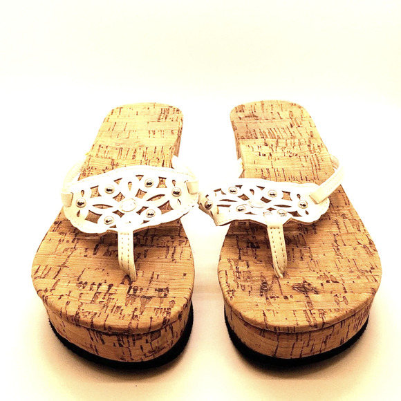 Size 7-8 Sandal Flip Flop Wedge Vegan Shoe White with Bling Glam - Picture 2 of 8